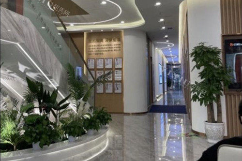 成都牙米口腔（成都大悦城店）大厅环境示意图