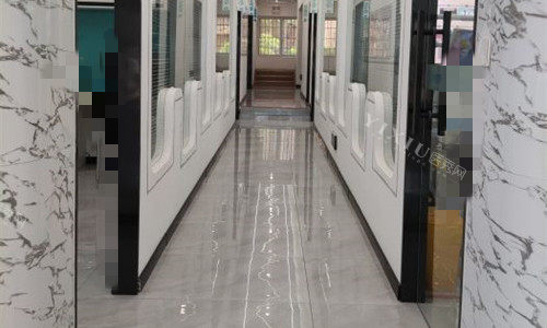 开封优博雅口腔走廊图