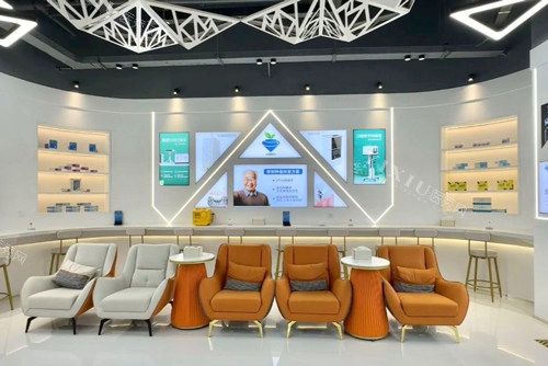 许昌钻叶口腔等候区图