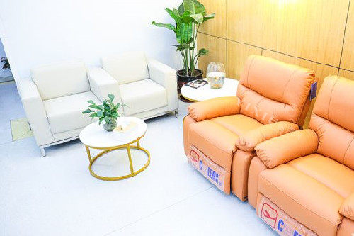 上海永华口腔等候区