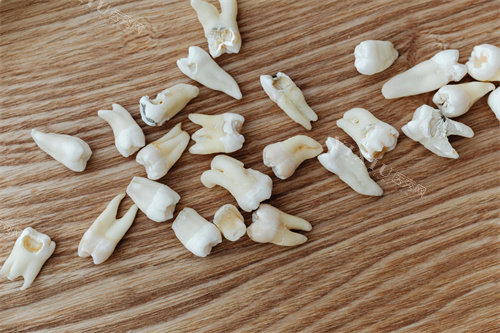 牙齿制作过程图片