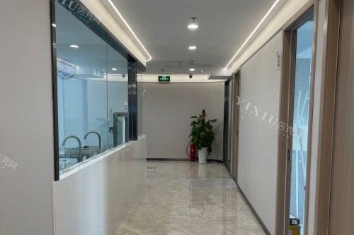 西安德雅口腔走廊