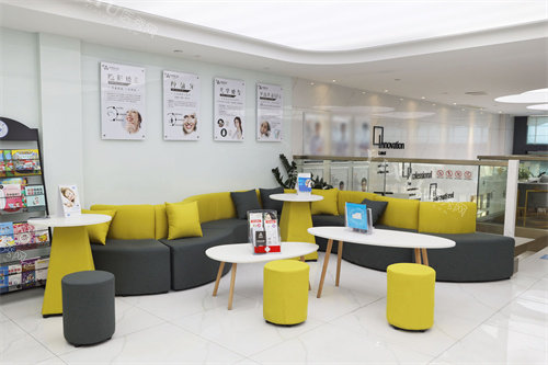 宁波牙壹家口腔科技路店休息区