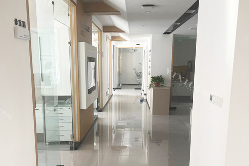 沂水沂博士口腔长安路走廊图