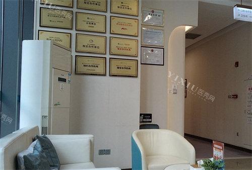 广州紫馨口腔正规吗？新型口腔设备｜医生技术娴熟，附2026价格表参考(图2)