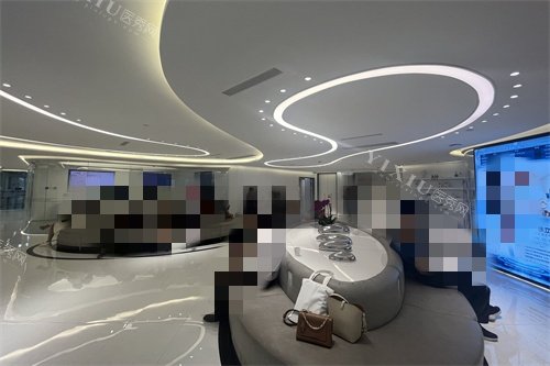 成都布莱梅联合口腔医院大厅休息区