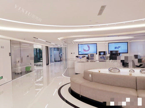 成都布莱梅联合口腔大厅环境