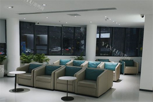 成都团圆口腔高新院区候诊区