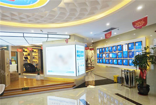 南宁蓝天口腔大厅