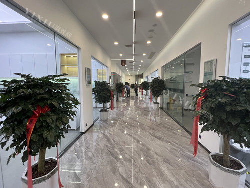 宜宾为笑口腔走廊