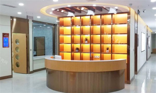 西昌春城口腔内景