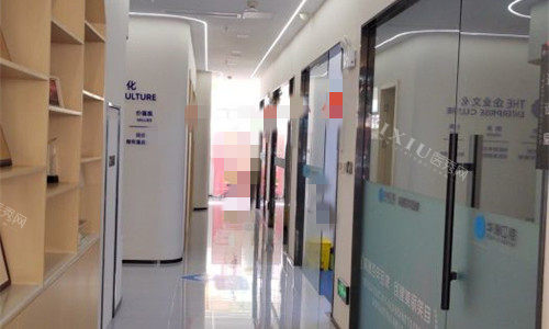 郑州华瑞口腔走廊图