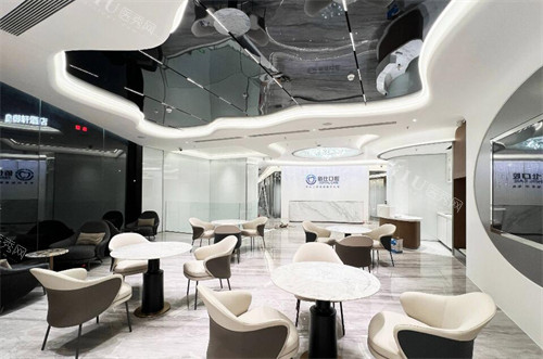 深圳佰仕口腔美美荟总院大厅环境