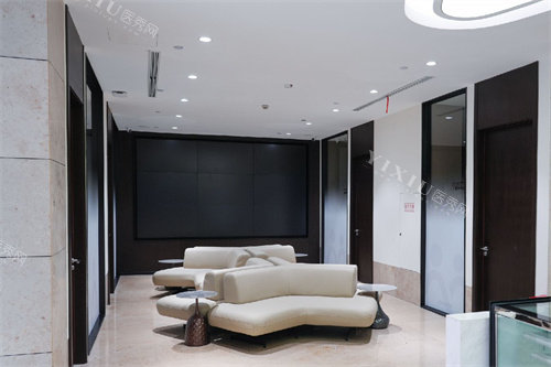 上海薇琳伯曼口腔等候区