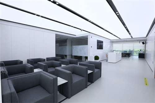 上海曹杨众植口腔候诊区环境