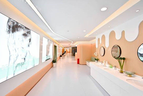 上海维乐口腔大厅等候区环境