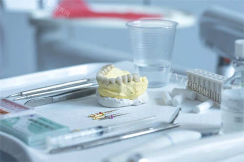 牙齿模型环境图