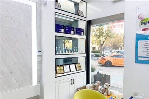 郑州冠齿口腔大厅环境