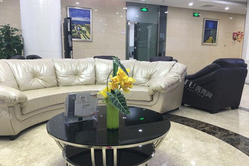 上海科瓦口腔大厅等待区环境