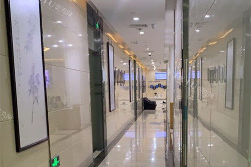 上海科瓦口腔内部过道环境示意图