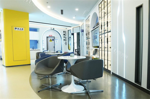 上海鼎植口腔百联西郊店影像中心