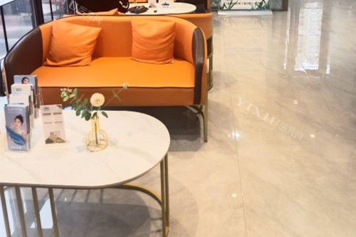 巴中青诚口腔候诊区