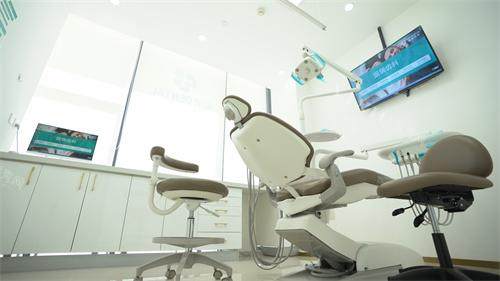 北京欢乐口腔固瑞国贸治疗室