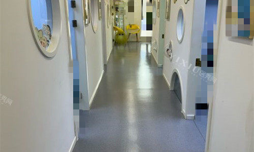 天津爱芽堡口腔诊室走廊