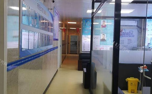 柳州牙医生口腔走廊环境图