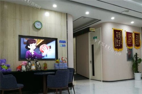 武汉德韩口腔大厅图.jpg