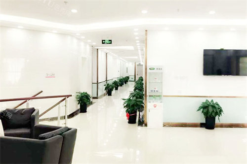 上海尤旦口腔惠南店内部环境.jpg